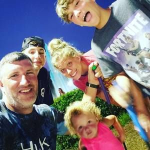 Meet your Posher, Heath